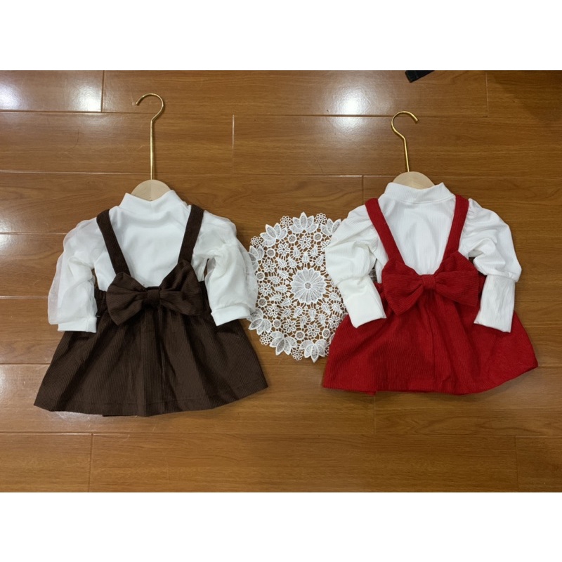 [Nơ Lưng] Váy yếm kèm áo mã 60090