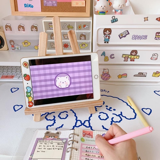 Giá đỡ ảnh , Kệ gỗ 3 chân để điện thoại Ipad , Gọn gàng xinh xắn phong cách Hàn Quốc
