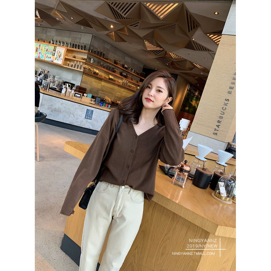 SẴN_Áo Khoác Cardigan Cashmere Cổ V Dáng Lửng Tay Rộng MOEA32