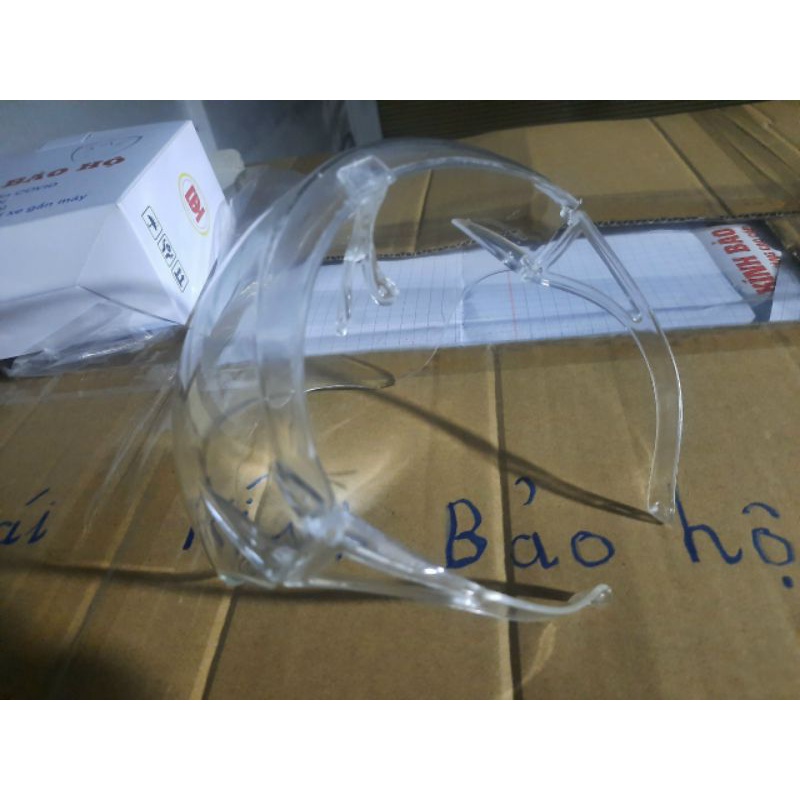 Kính bảo hộ chống dịch loại xịn