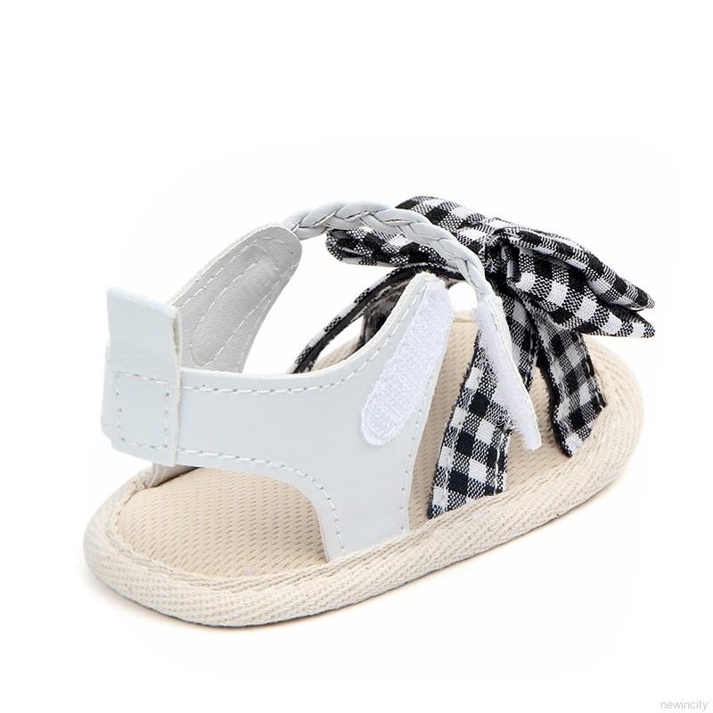 Giày sandal tập đi đế mềm chống trượt đính nơ cho bé gái