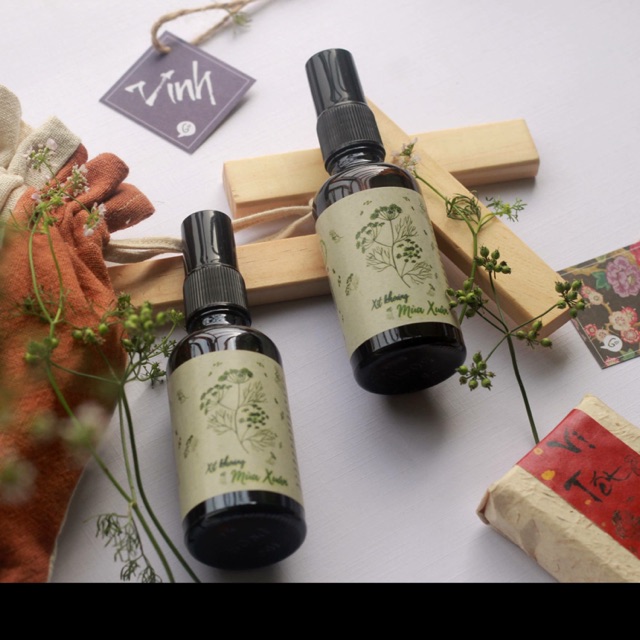 Xịt khoáng Mùa Xuân