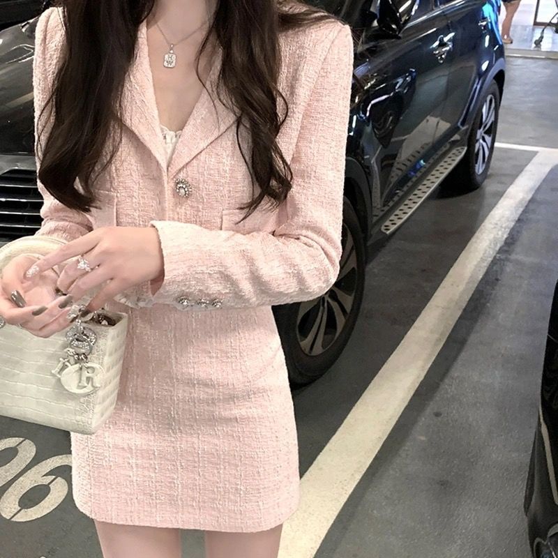 Socialite Xiaoxiangfeng suit female Korean version of tweed short pink suit jacket female + high-waisted slim skirt