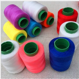 Cuộn chỉ khâu các màu