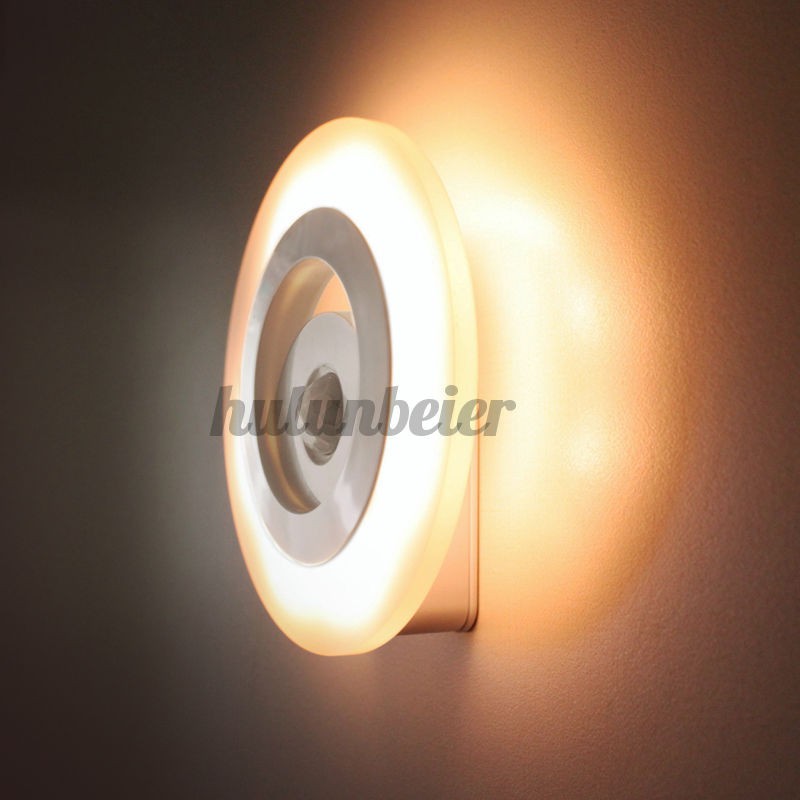 Đèn Led 8 Bóng Cảm Biến Chuyển Động