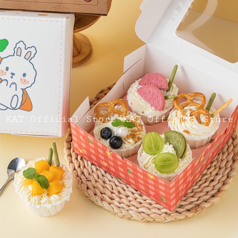 Hộp Giấy Đựng 4 Bánh Cupcake Hoạ Tiết Caro Hồng/ Gấu/ Thỏ