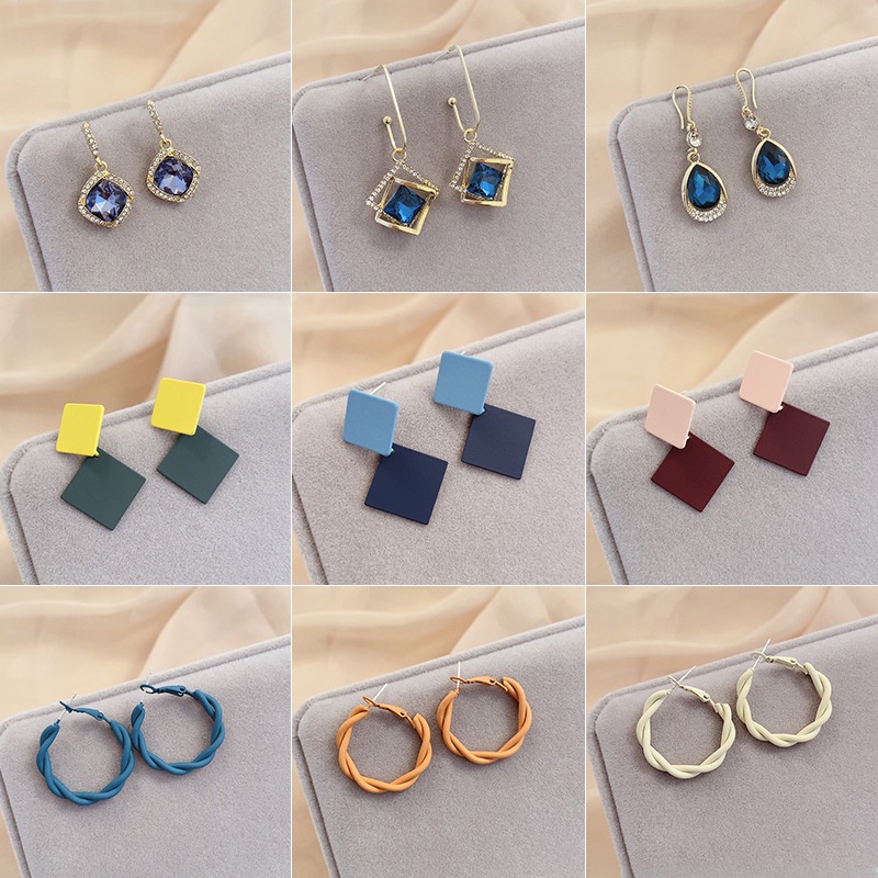 Khuyên Tai Hình Năm Mới Phong Cách Hàn Quốc Thời Trang Thu Đông 2022