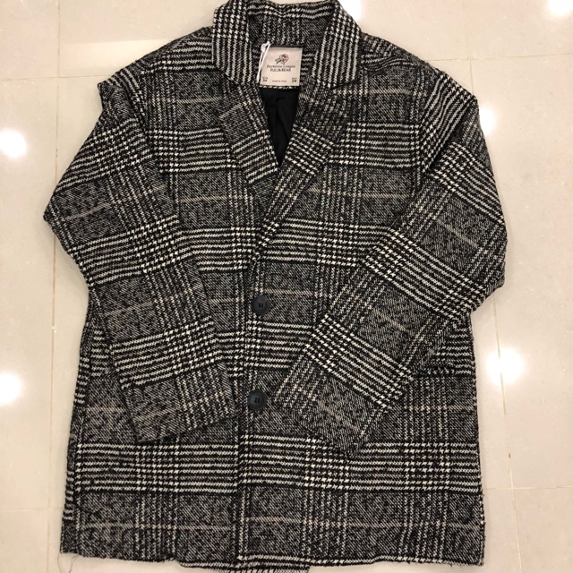 Áo blazer bershka authentic