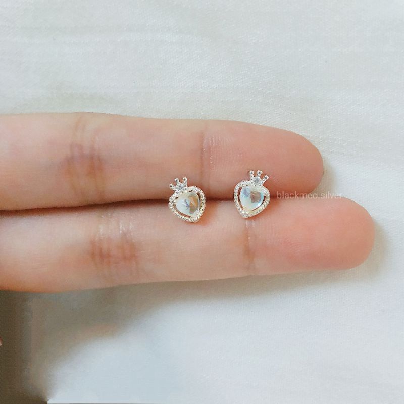 Bông tai bạc đá Moonstone Strawberry, khuyên tai bạc Moonstone Blackmeo đá nhân tạo