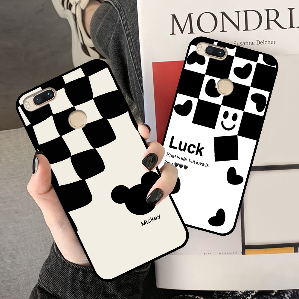 Ốp Xiaomi Mi A1 / Mi 5x in hình sọc caro, họa tiết đen trắng dễ thương