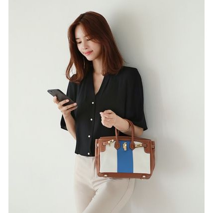 Áo sơ mi nữ công sở GIÁ SỈ kiểu tay cánh rộng phối nút | BigBuy360 - bigbuy360.vn