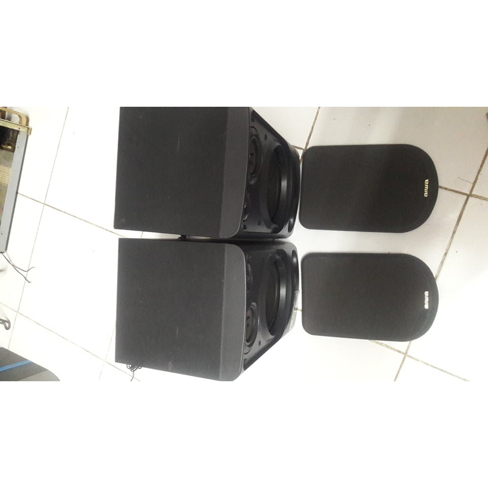 Bán Cặp Loa Aiwa Nhỏ Mà Có Võ Nè