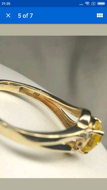 Nhẫn Kim cương vàng