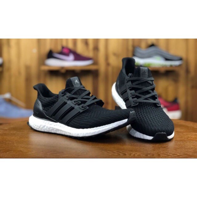 GIÀY ULTRA BOOST 4.0 ĐEN ĐẾ TRẮNG | BigBuy360 - bigbuy360.vn