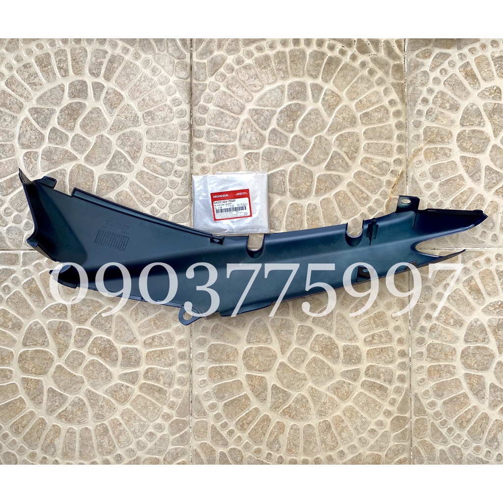 Ốp sườn phải WAVE ALPHA không tem