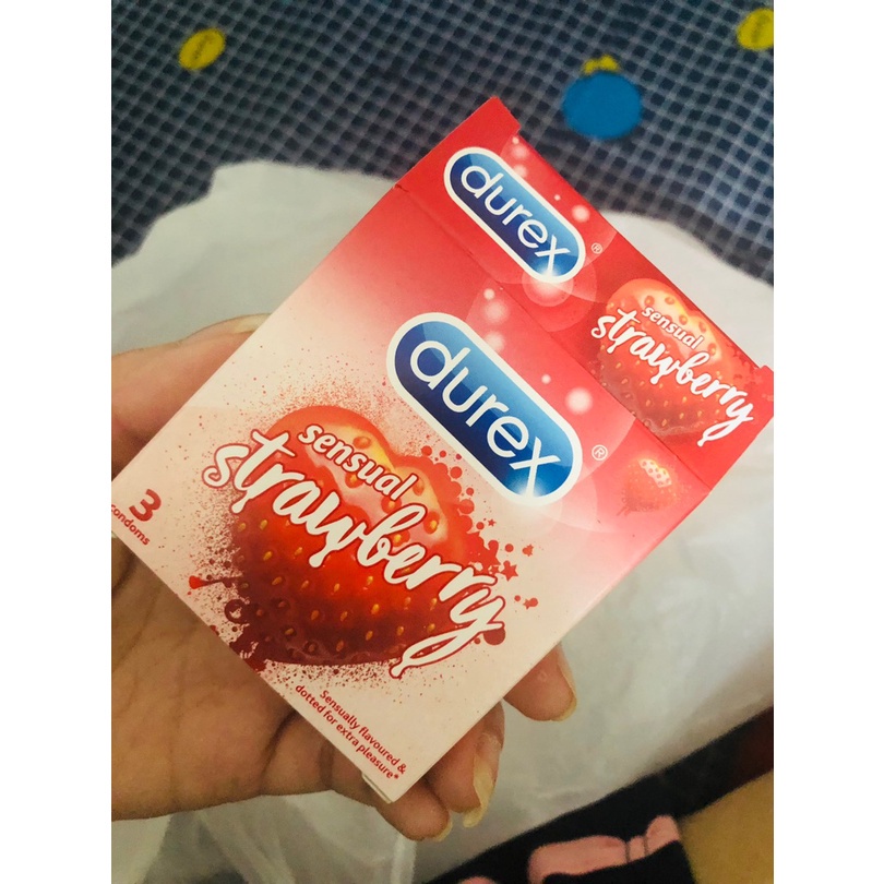 Bao cao su Durex Sensual Strawberry (3 bao/hộp) vị dâu tây tăng thời gian quan hệ Hàng chính hãng [FreeShip – Xả kho cắt