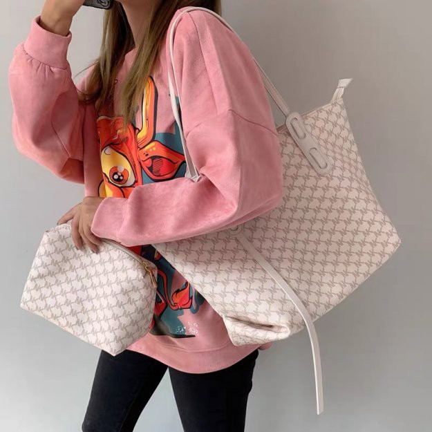 TÚI BẢN TO HOẠ TIẾT (X0522)