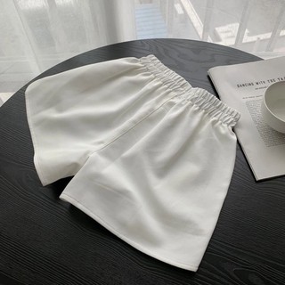 quần sóc nữ, chất liệu đũi thoáng mát