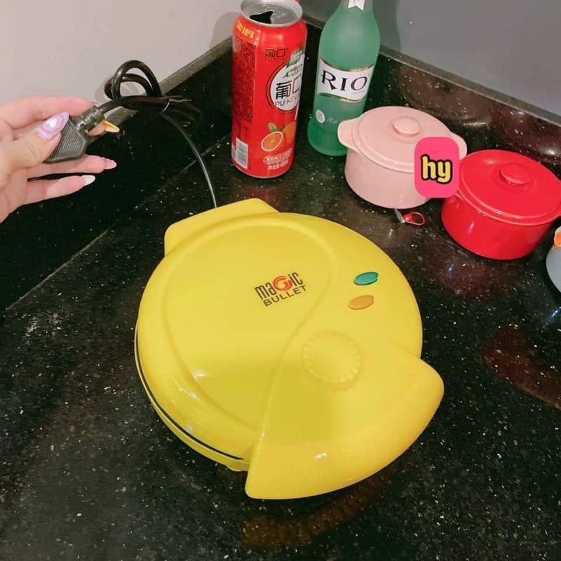 Máy nướng bánh hình thú Magic