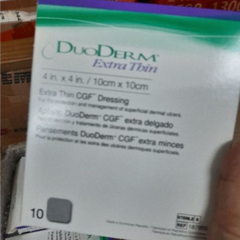 Miếng dán mụn Duoderm extra thin, chăm sóc da khỏi lo mụn mủ (1 miếng lẻ)