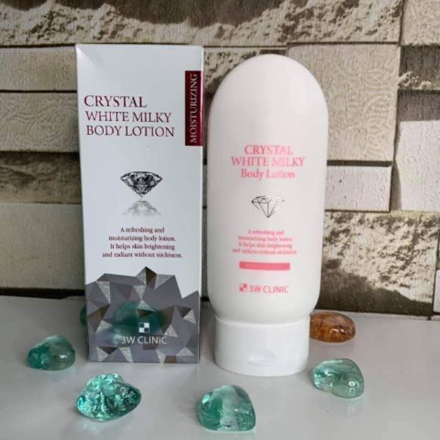 Kem dưỡng thể dưỡng trắng da nâng tone toàn thân Body Crystal White Milk Lotion 3W Clinic Hàn Quốc 150g - CHÍNH HÃNG