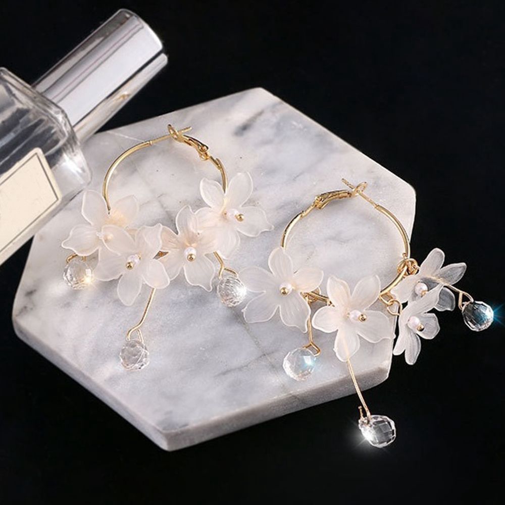 Khuyên Tai Nữ Hình Tròn Thời Trang