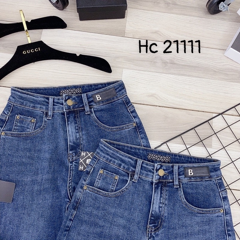 Quần jean baggy tag B
