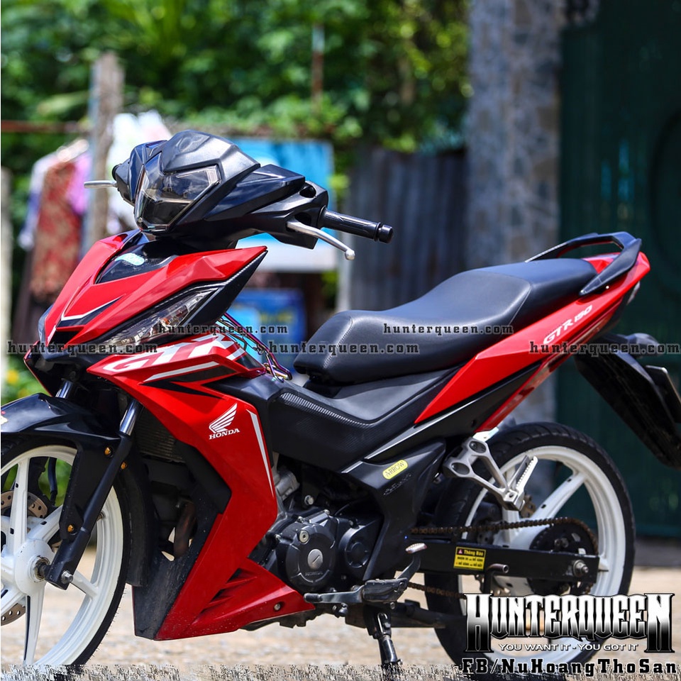 Tem rời in UV cao cấp, mẫu GTR  dán xe Winner V1 màu đỏ. Decal chống nước, không bay màu, bong tróc