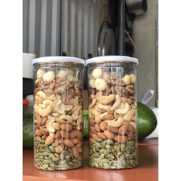 Hộp Mix 5 loại hạt dinh dương ( Mắc ca , Óc chó , Hạt điều , Hạnh nhân , hạt bí )