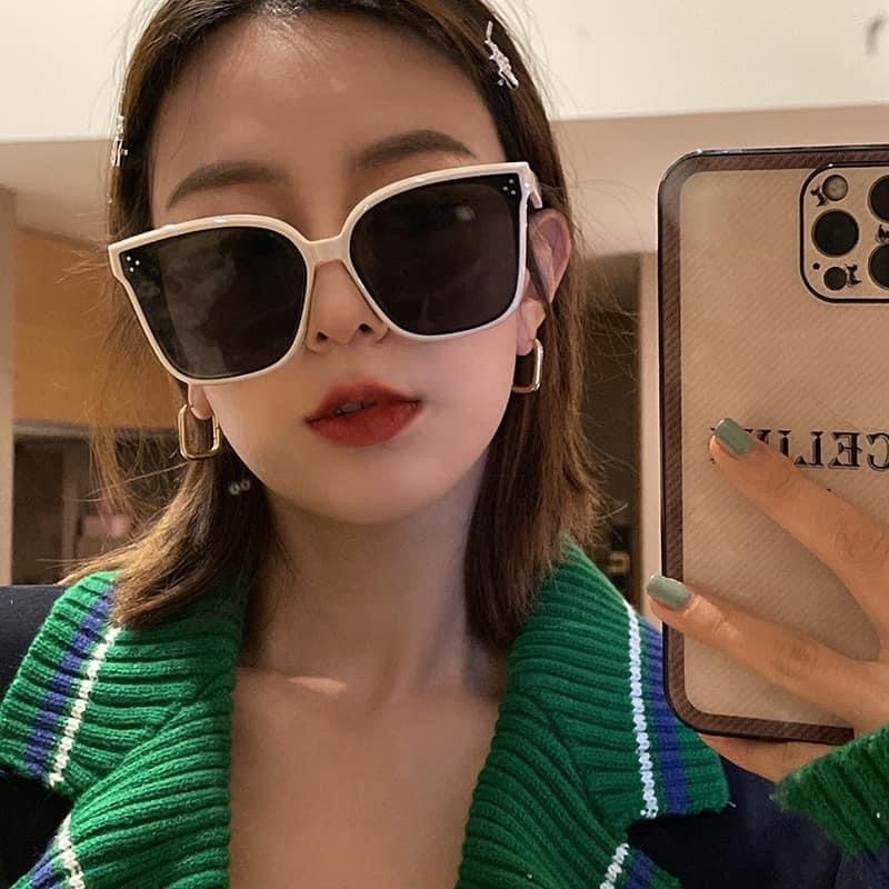 Kính 3 chấm thời trang