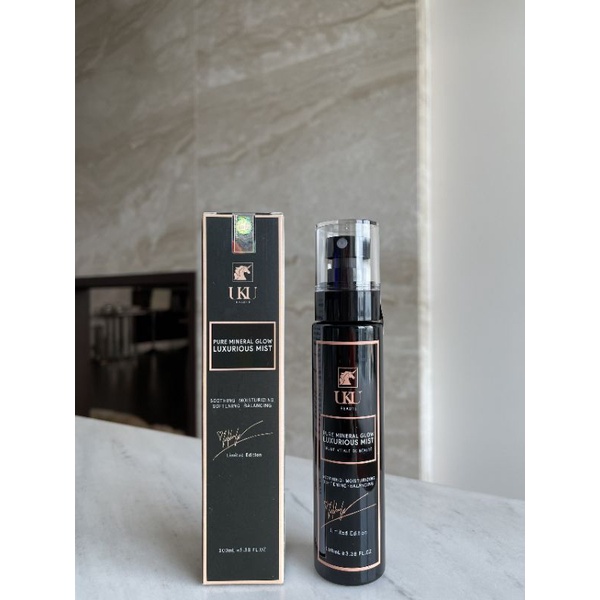 Xịt khoáng tươi cao cấp Pure Mineral Spray - Luxurious Mist UKU Beauté cấp ẩm kiềm dầu 100ml (màu đen cá tính) | BigBuy360 - bigbuy360.vn