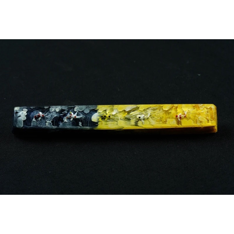 Nút bàn phím cơ Koi đen/vàng.Keycap resin.Keycap Arstian