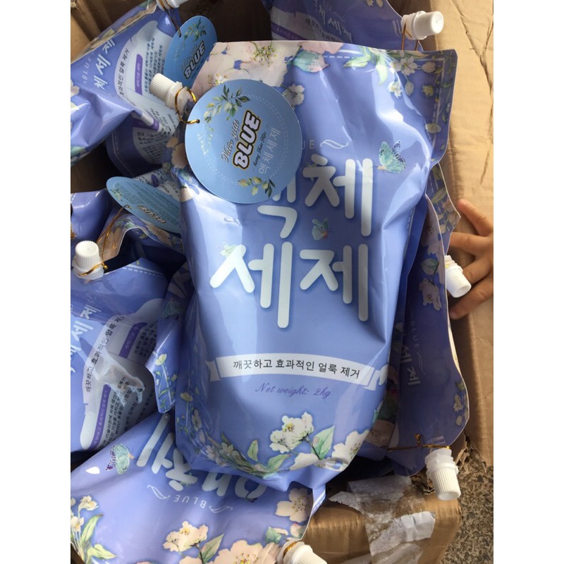 Nước giặt BLUE Hàn quốc túi 2kg (thêm hương Hoa hồng)