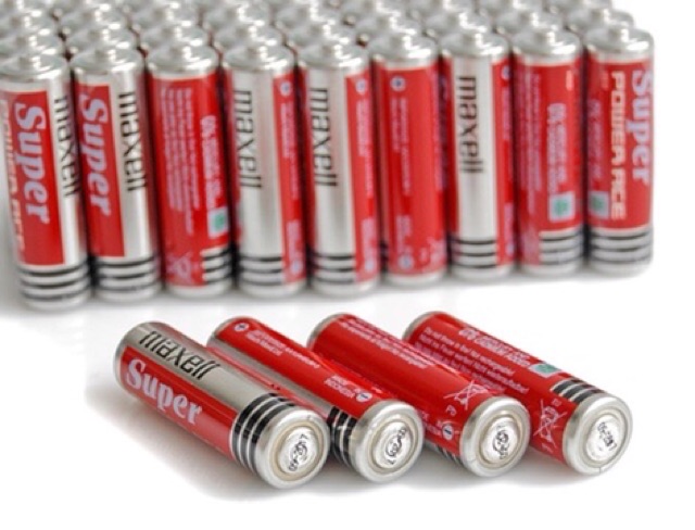 Vĩ 4 cục pin tiểu Maxell AA