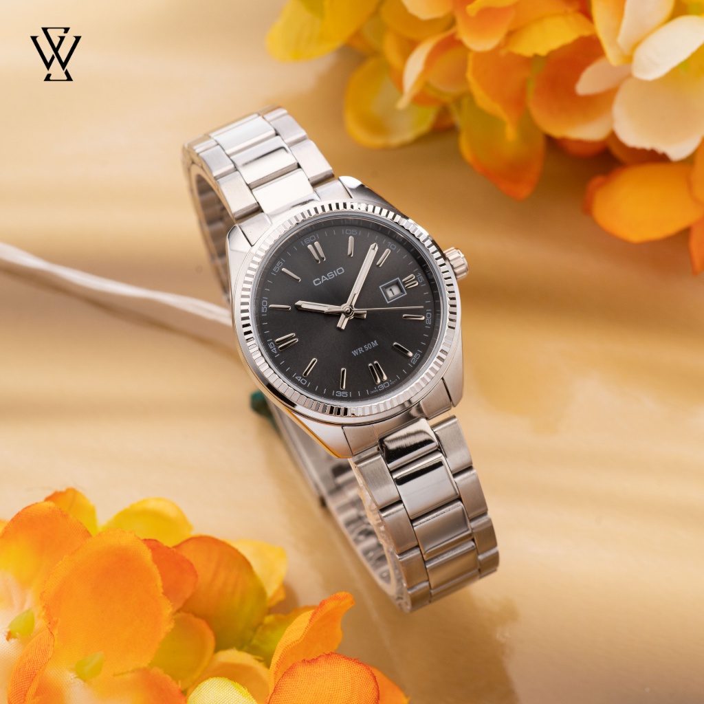 Đồng Hồ Quartz Nữ Casio WATCHSTORE LTP-1302D-1A1VDF Thiết Kế Mặt Kính Khoáng 30mm, Dây Kim Loại, Vỏ Thép Không Gỉ