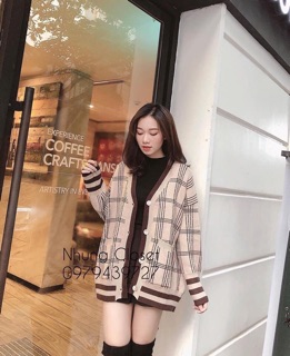 Áo cadigan kẻ ô vuông