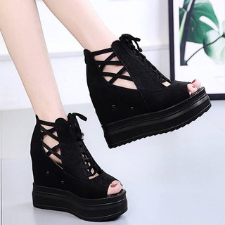 Sandal nữ hai màu đen trắng đế xuồng cá tính 115DS