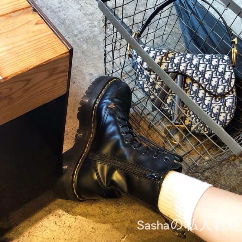 boots cao cổ ulzzang (order 7-10 days) ảnh thật ở cuốu