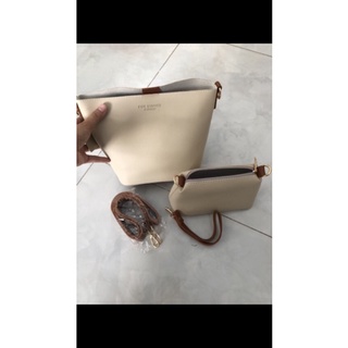 Túi QC sale 100k (live)