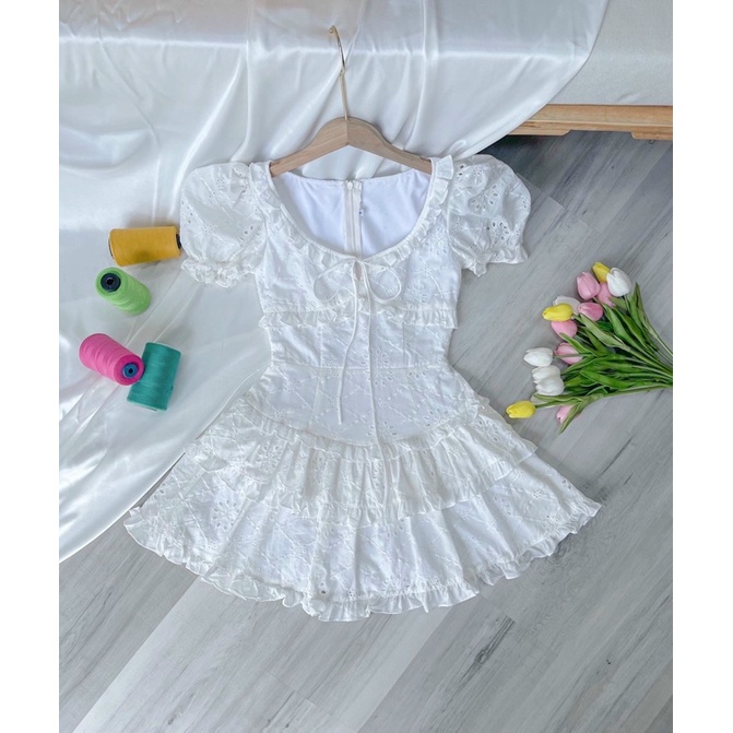 ĐẦM TIỂU THƯ VẢI XÔ SIÊU ĐẸP