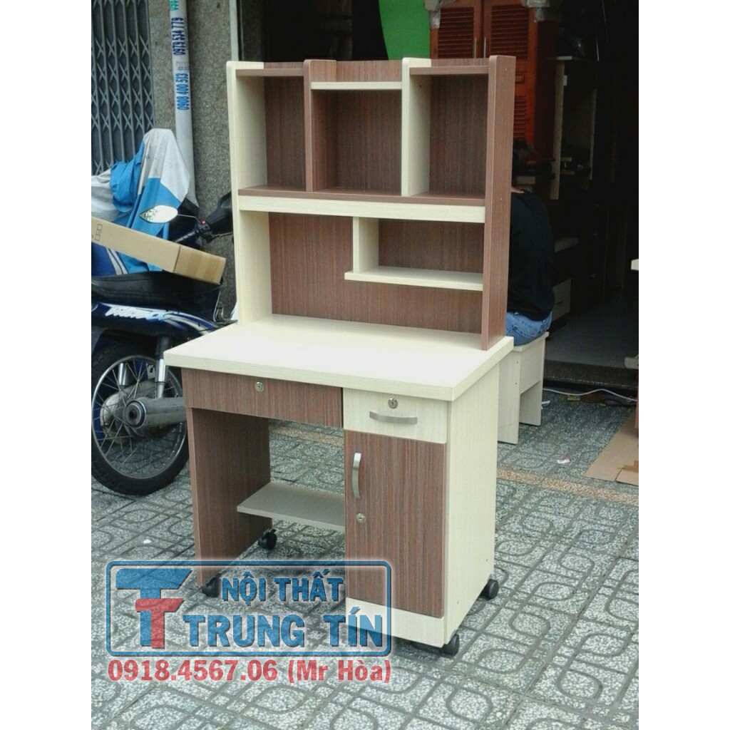 bàn học sinh có kệ, MDF ngang 80 cm màu nâu