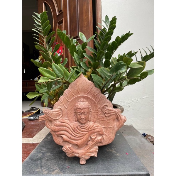 Tranh diện phật gỗ hương