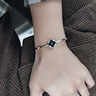 Vòng tay nữ titan ko đen tt 2779