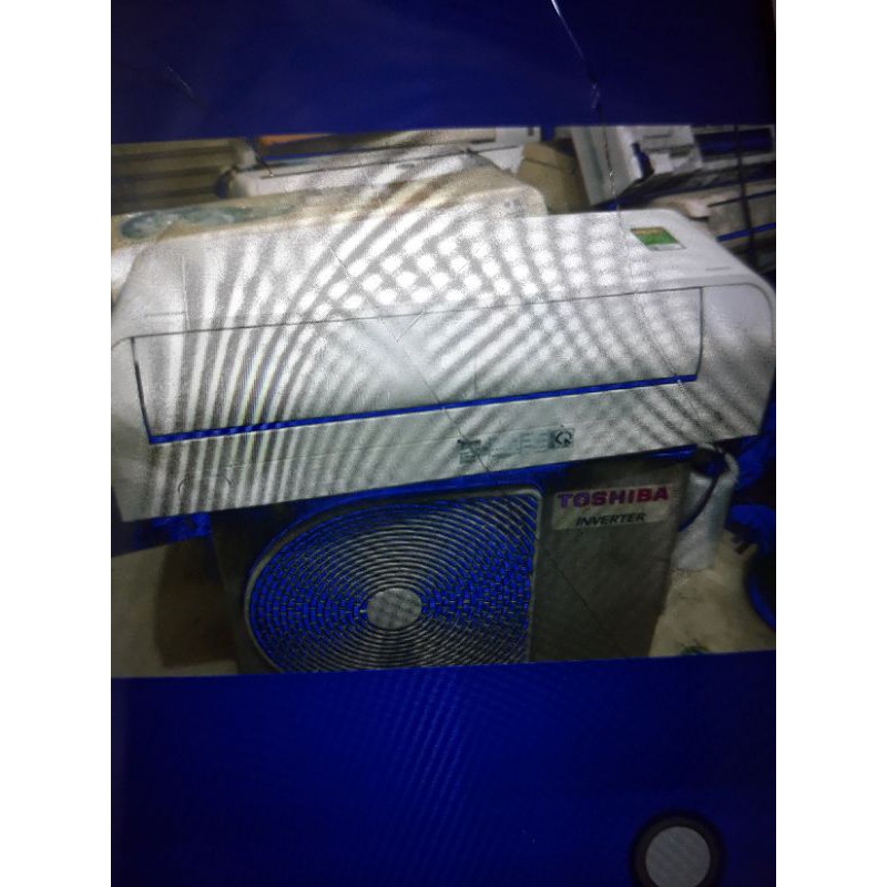 Máy lạnh toshiba inverter 1hp RAS-H10BKCV-V