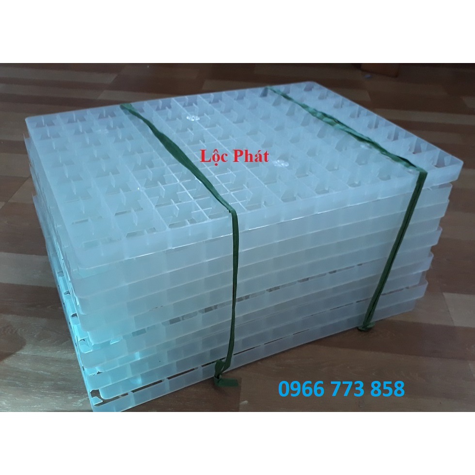 Khay Đảo Trứng Gà Vịt Bằng Nhựa Làm Máy Ấp Trứng Đảo Nghiêng 88 Quả KGTR