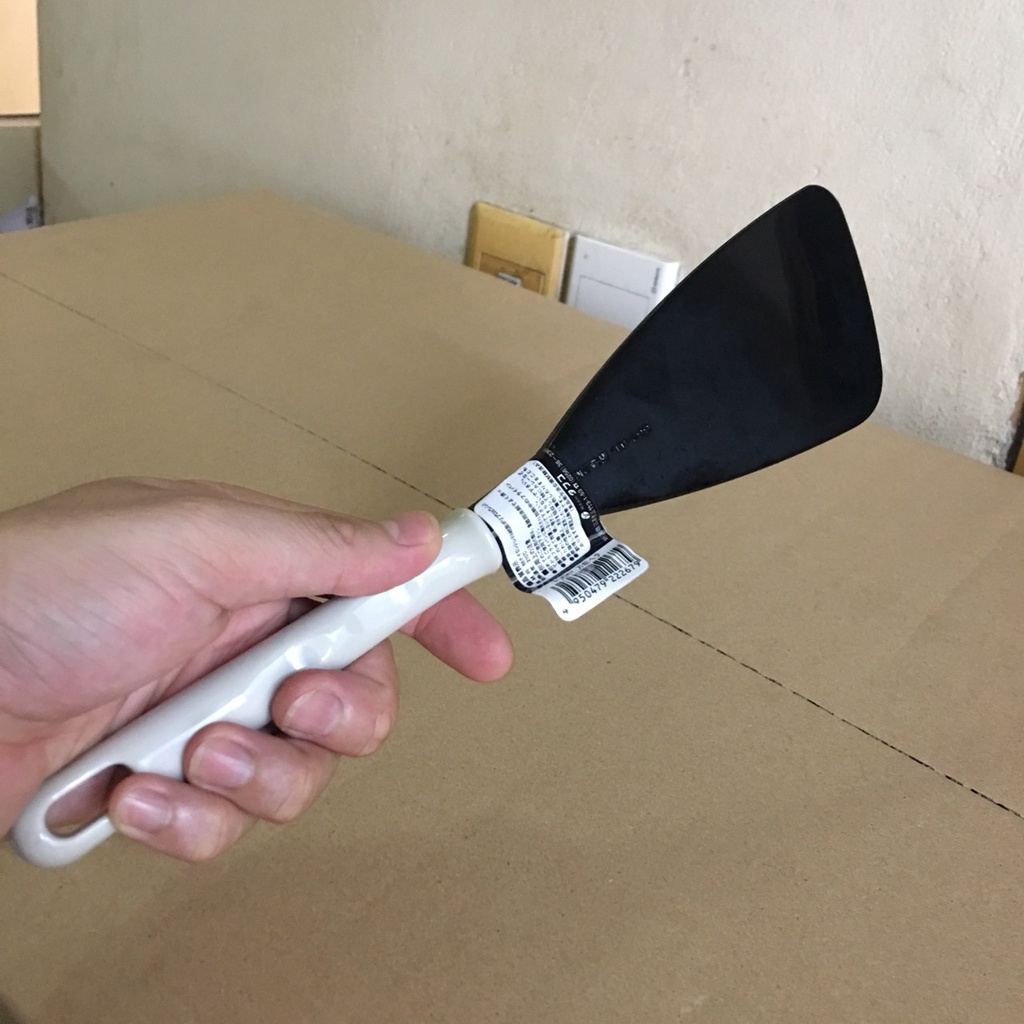 Xẻng lật nấu ăn Kokubo Nhật Bản, nhựa an toàn chịu nhiệt 210 độ C dài 26.5cm