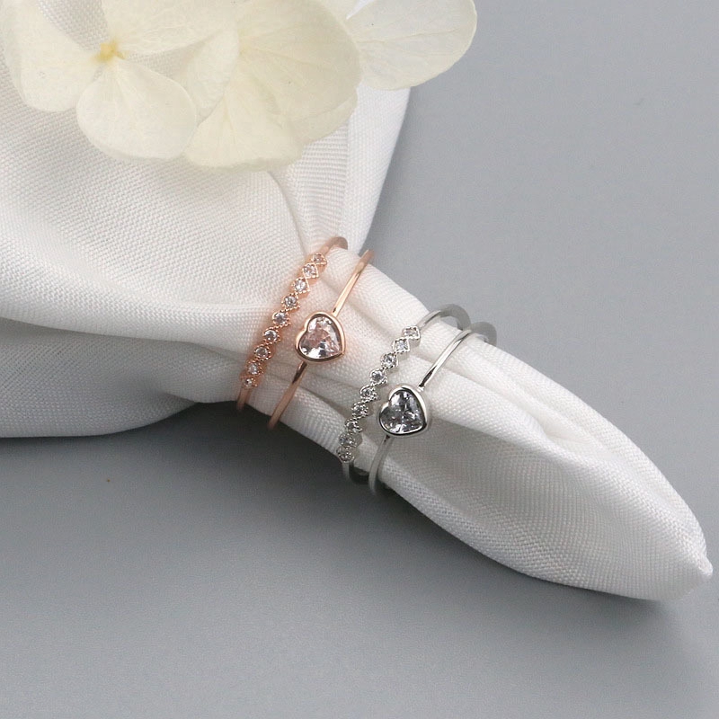 Nhẫn Zircom Nhiều Lớp Hình Trái Tim Pha Lê Lấp Lánh Có Thể Điều Chỉnh Cho Nữ