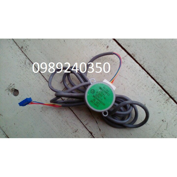 Mô tơ vẫy đảo gió điều hòa tai lệch