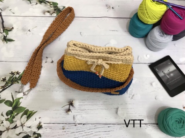 Túi xách nữ handmade móc bằng sợi vải cực đẹp vintage mẫu 02 (hình chụp từ sản phẩm thật)