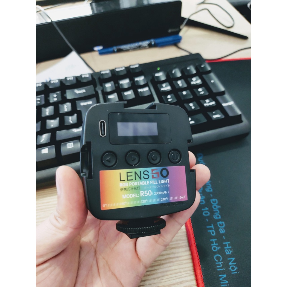 Đèn Led hỗ trợ quay phim chụp ảnh LENSGO RGB R50